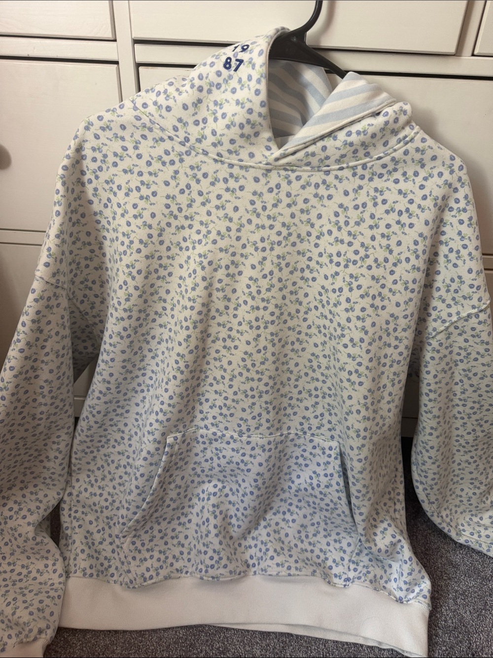 Light Blue Floral Hoodie Sweatshirt